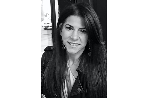 Headshot of Lourdes Castro